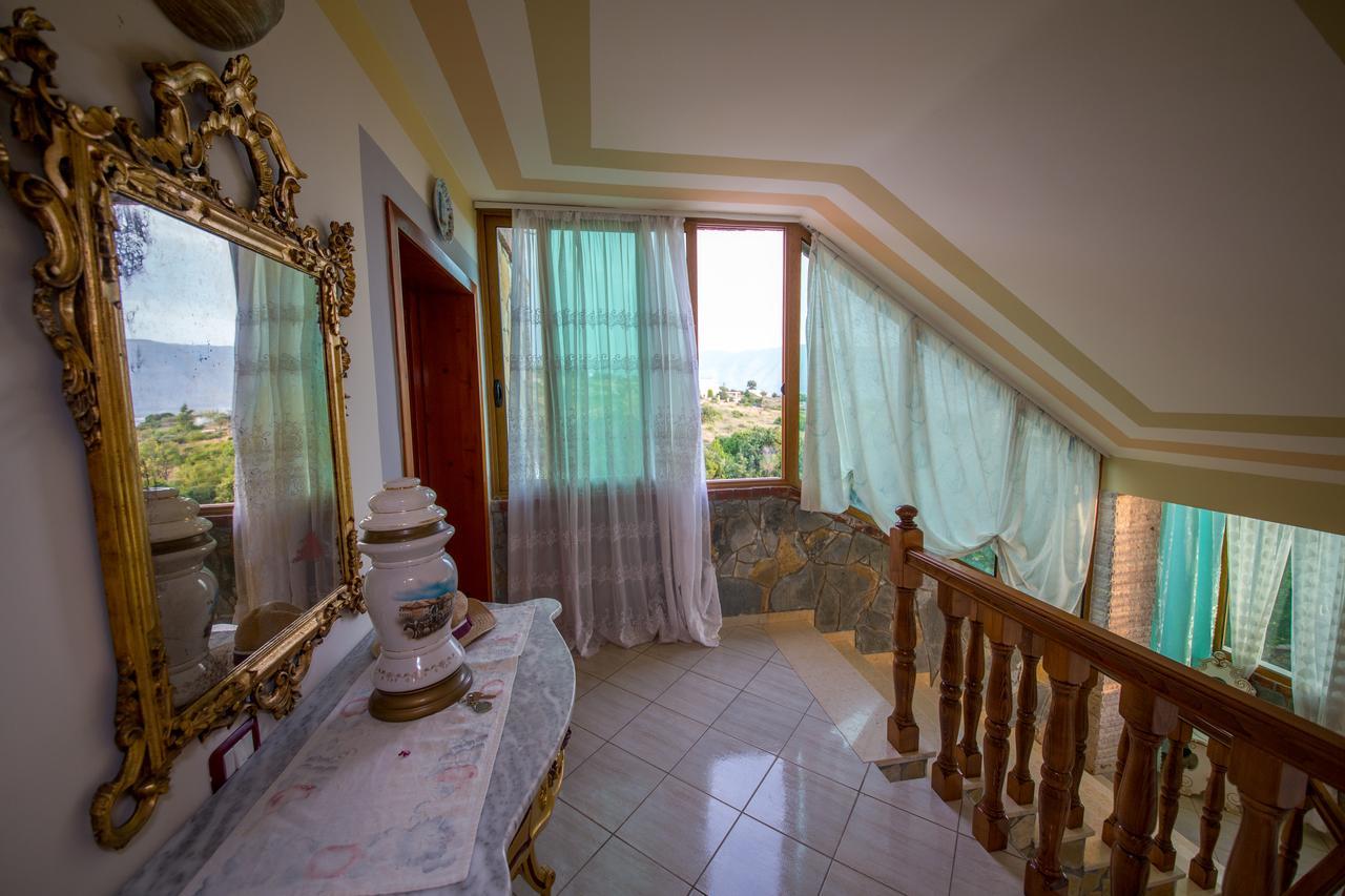 Hotel "San Saena " Radhime Luaran gambar